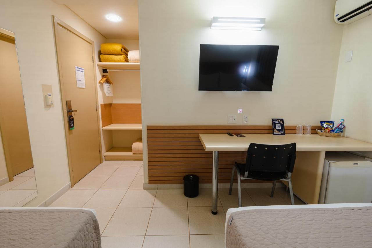 Hotel Caiua Express Maringá Buitenkant foto